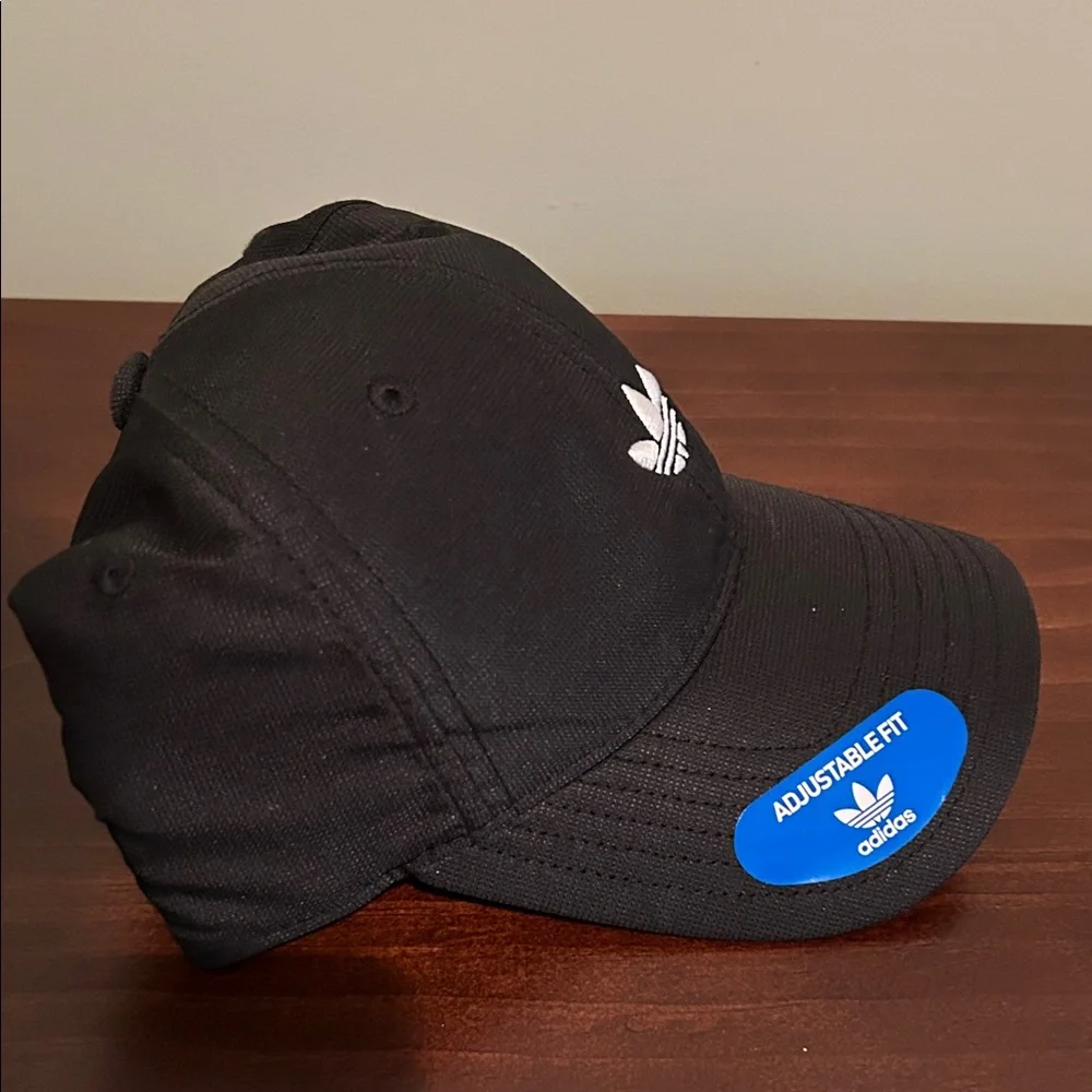 Adidas Black Cap with White Logo - Picture 3 of 5